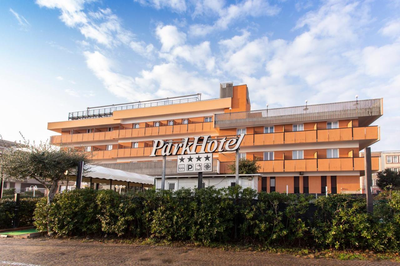 Park Hotel Rimini Bagian luar foto
